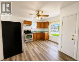 Kitchen - 4311 North Park Dr, Port Alberni, BC V9Y3J1 Photo 7