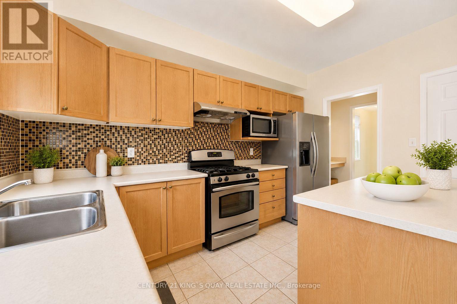 16 GREENGAGE STREET - 11