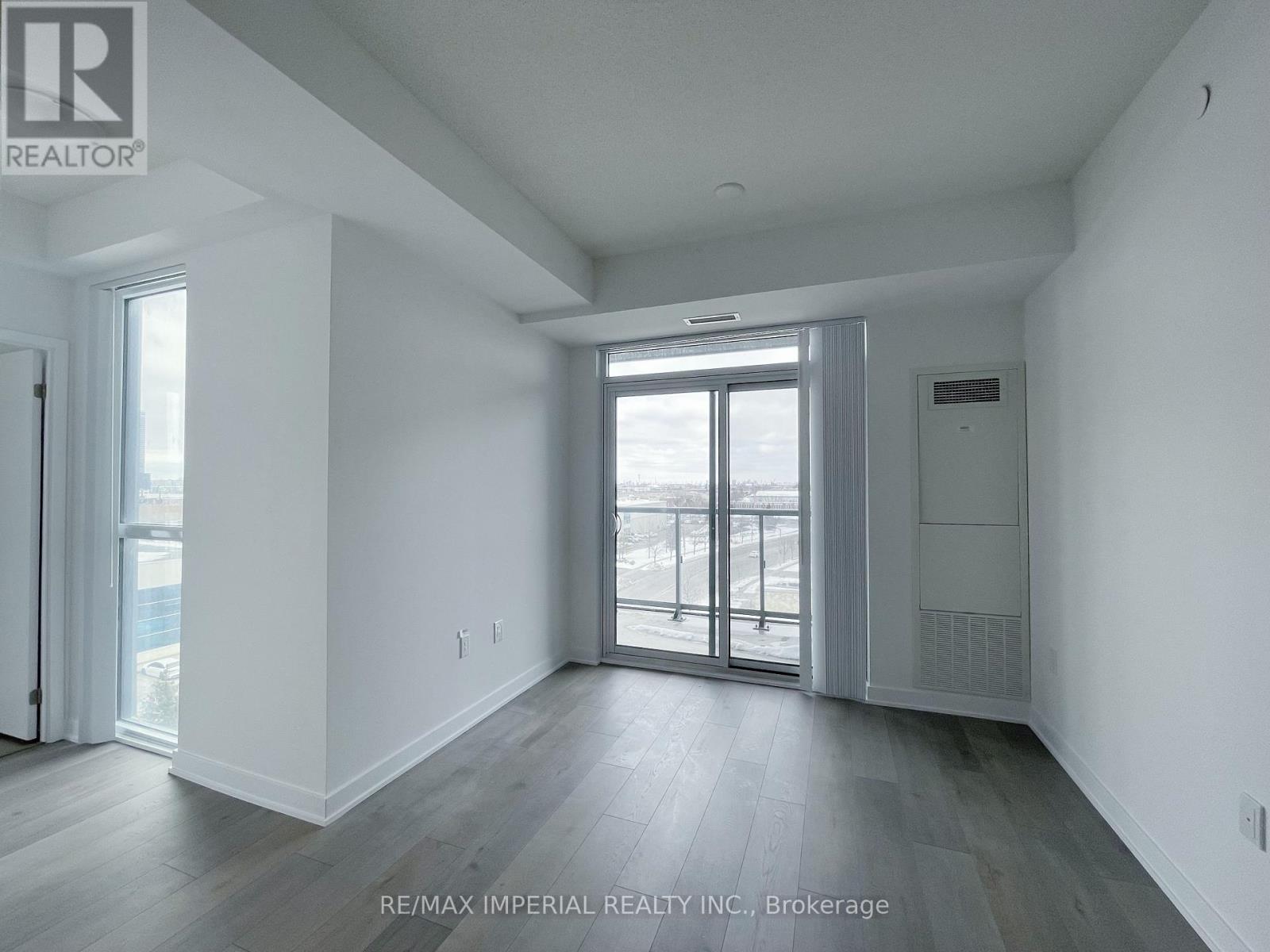 Photo of 38 Honeycrisp Crescent