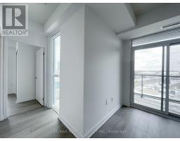 616 - 38 Honeycrisp Crescent, Vaughan, ON L4K0M7 Photo 6