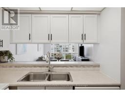 611 - 309 Major Mackenzie Avenue, Richmond Hill, ON L4V9Y5 Photo 14
