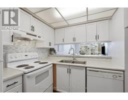 611 - 309 Major Mackenzie Avenue, Richmond Hill, ON L4V9Y5 Photo 15