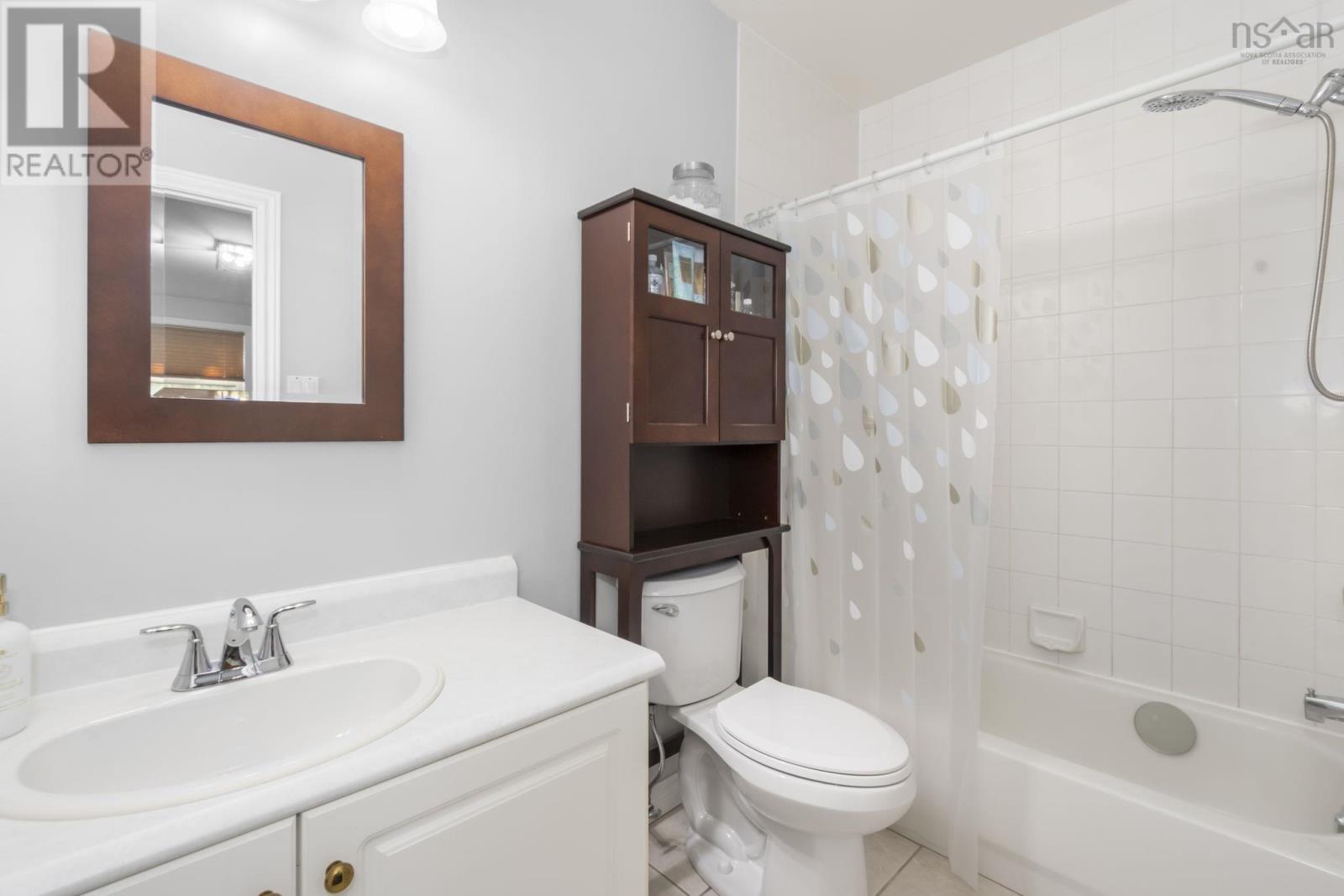 Property 27 of 40 of 107 Dixon Court