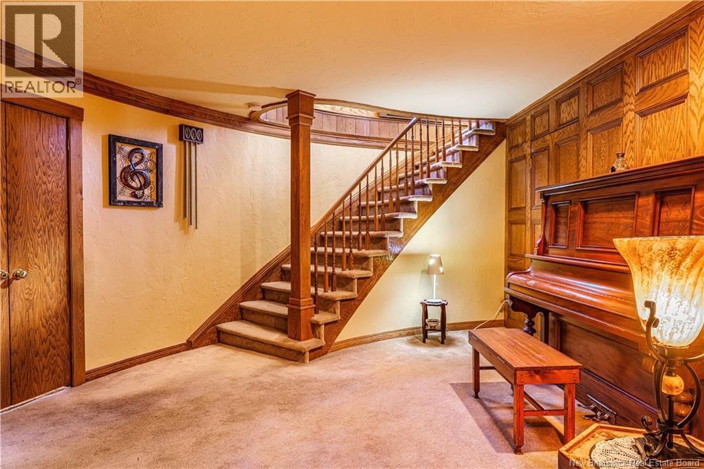 60 White Settlement Road - Image 15