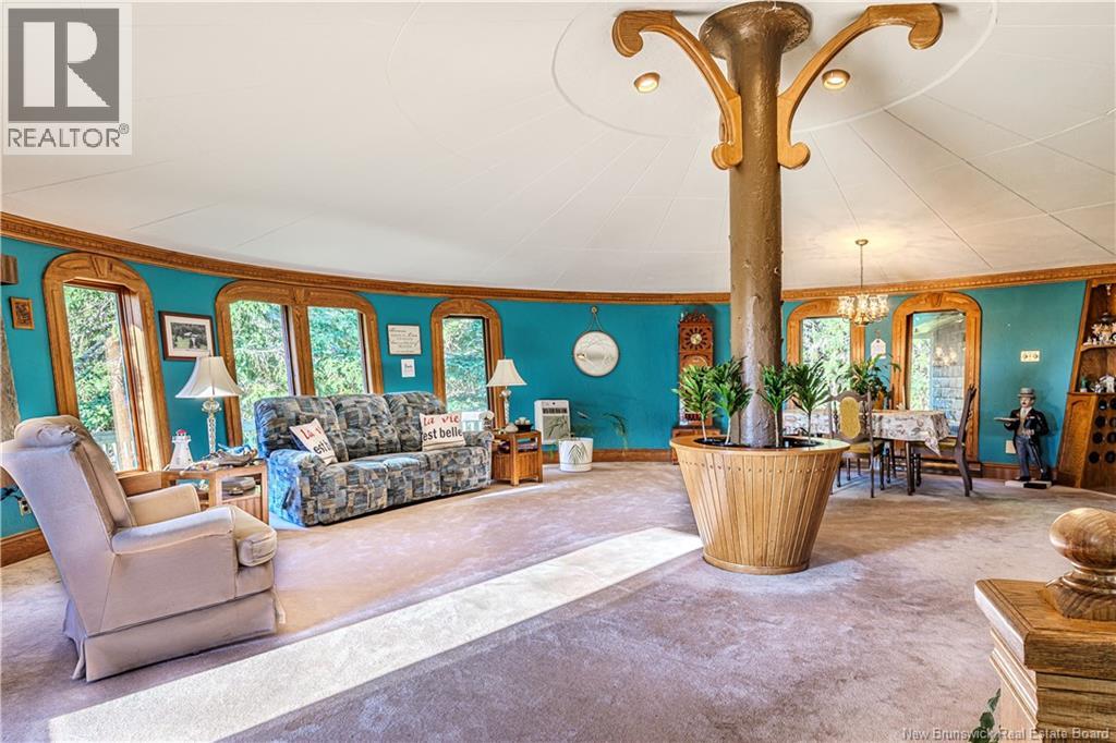 60 White Settlement Road - Image 17