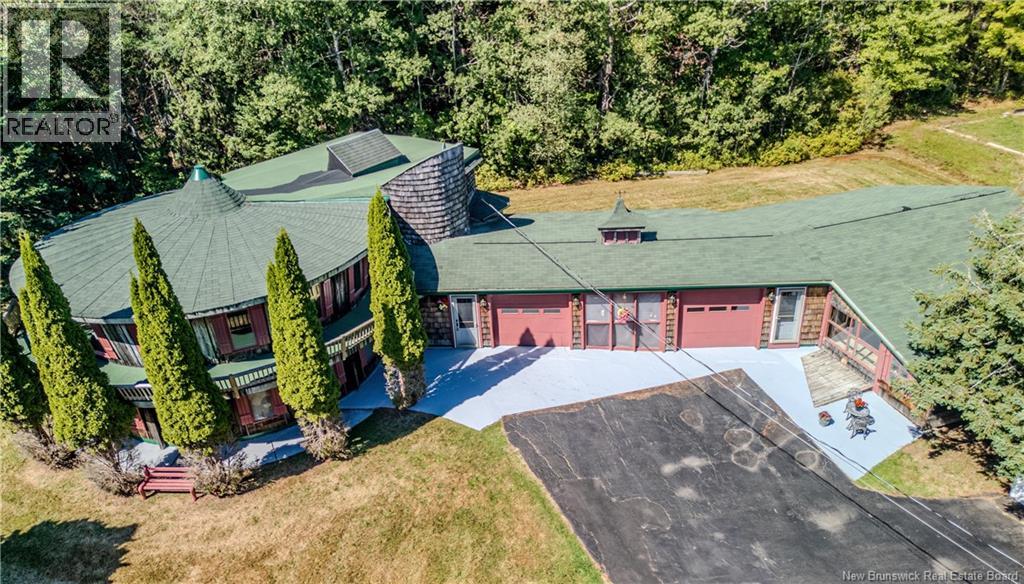 60 White Settlement Road - Image 39