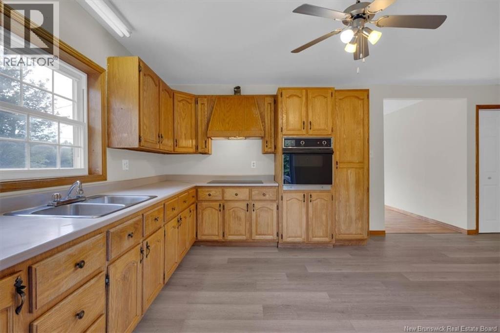 152 Hill Road - 11