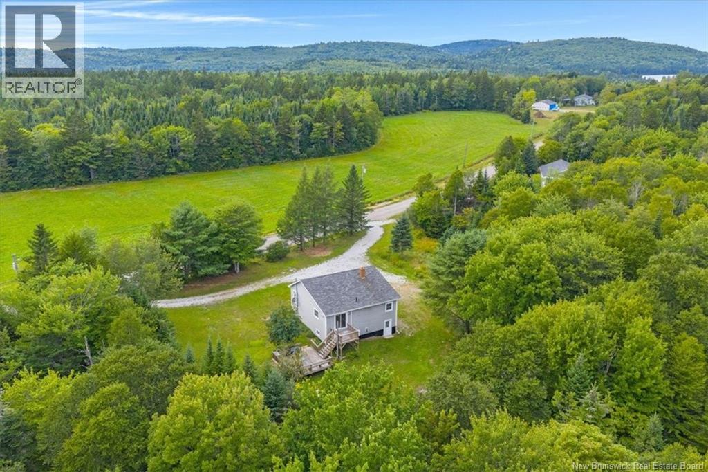 152 Hill Road - Image 39
