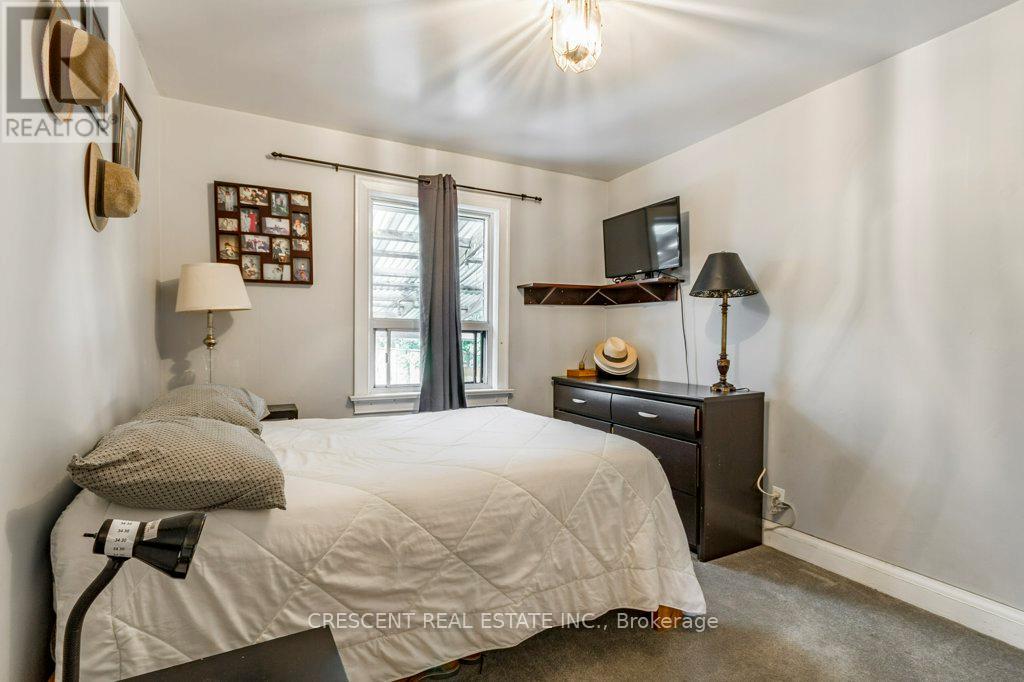 982 BRIAR HILL AVENUE - Image 20