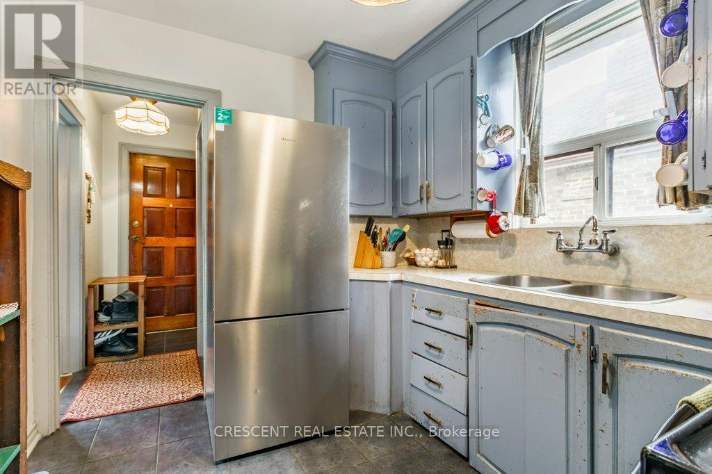982 BRIAR HILL AVENUE - Image 9