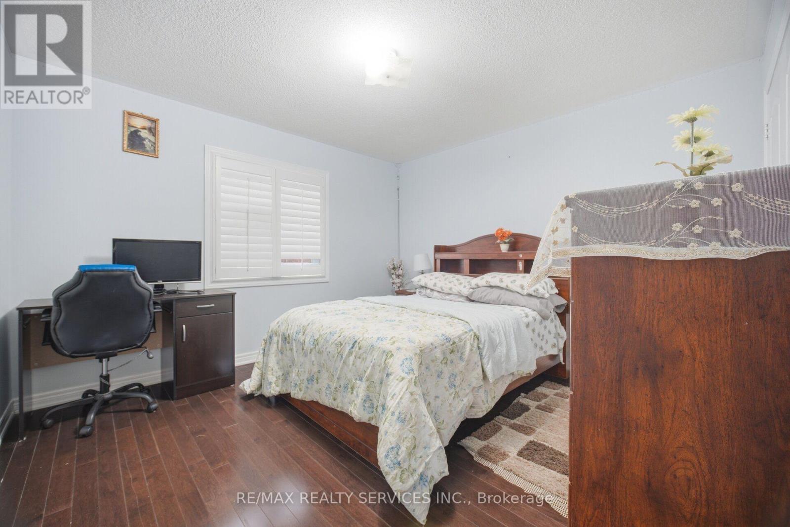 79 CEDARHOLME AVENUE - 28