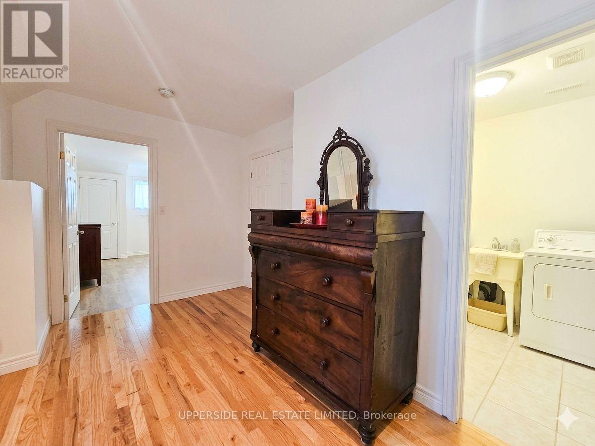 4 KINGSLEY ROAD S - Image 22