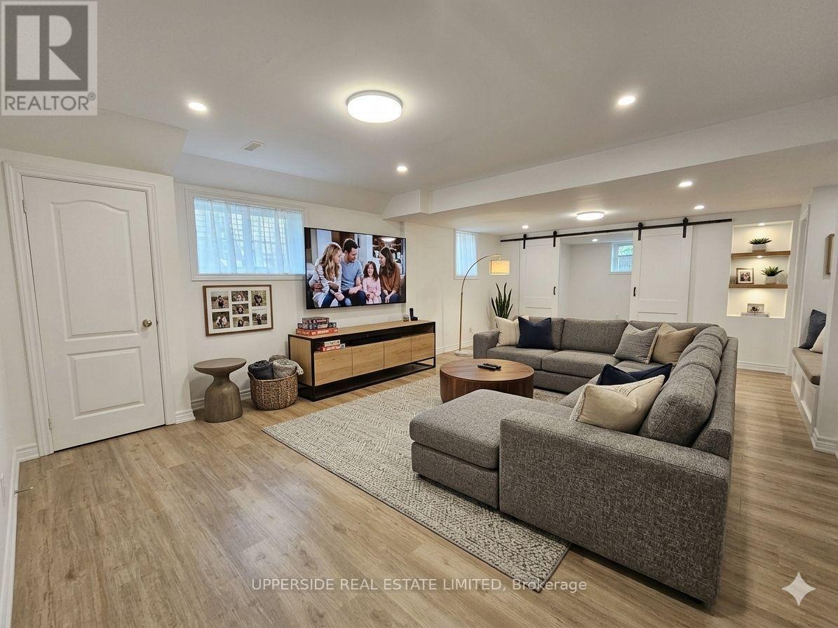 4 KINGSLEY ROAD S - Image 24