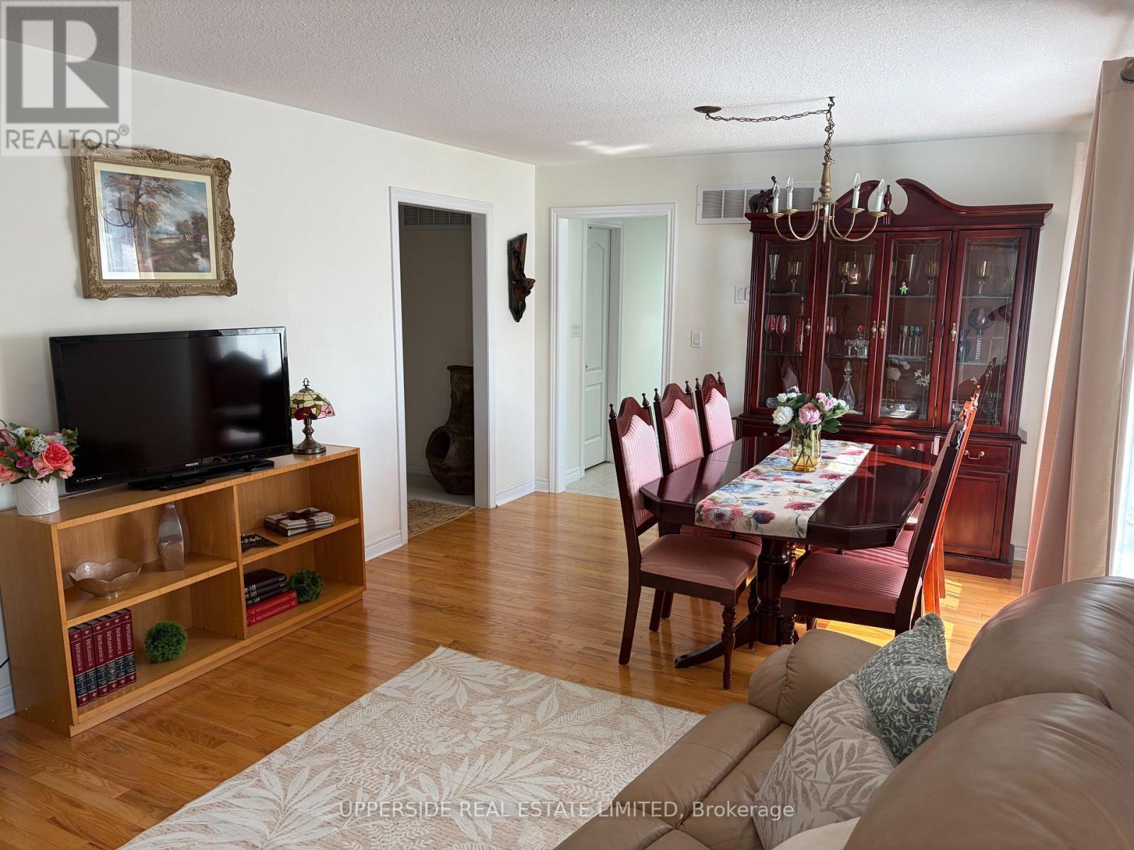 4 KINGSLEY ROAD S - Image 8