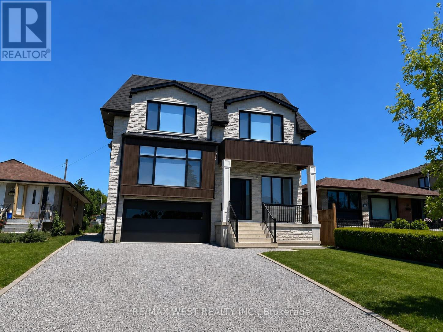 Photo of 58 Aura Lea Boulevard