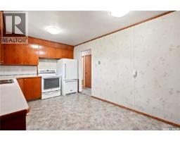 3326 4th Avenue N, Regina, SK S4R0V6 Photo 15