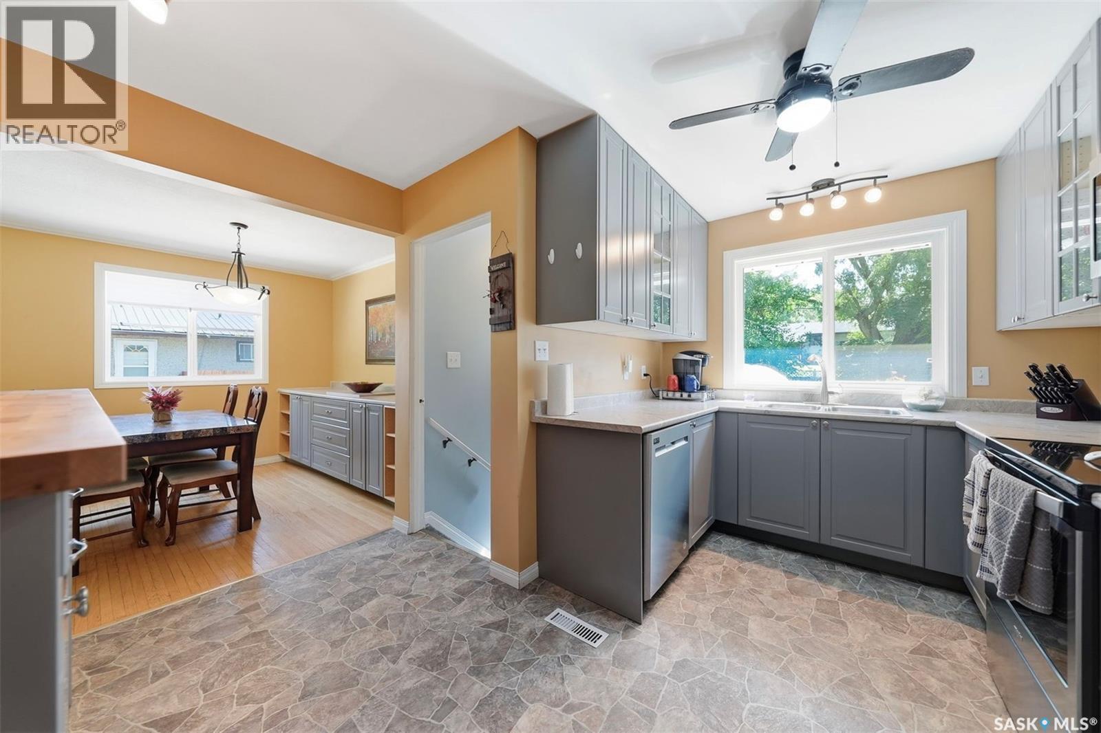 767 22nd STREET E - 12