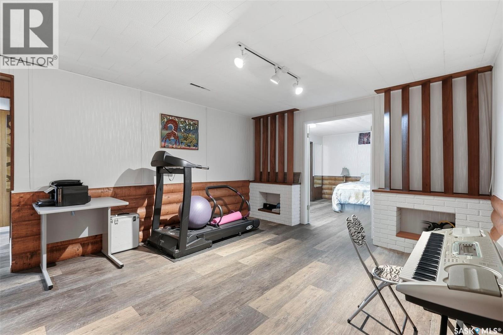 767 22nd STREET E - 20