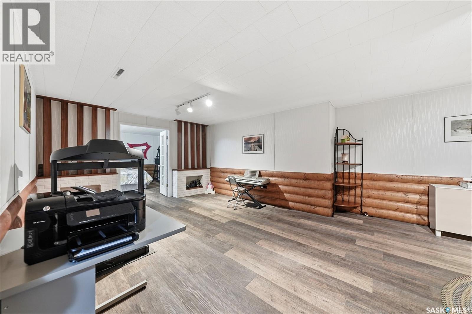 767 22nd STREET E - 21