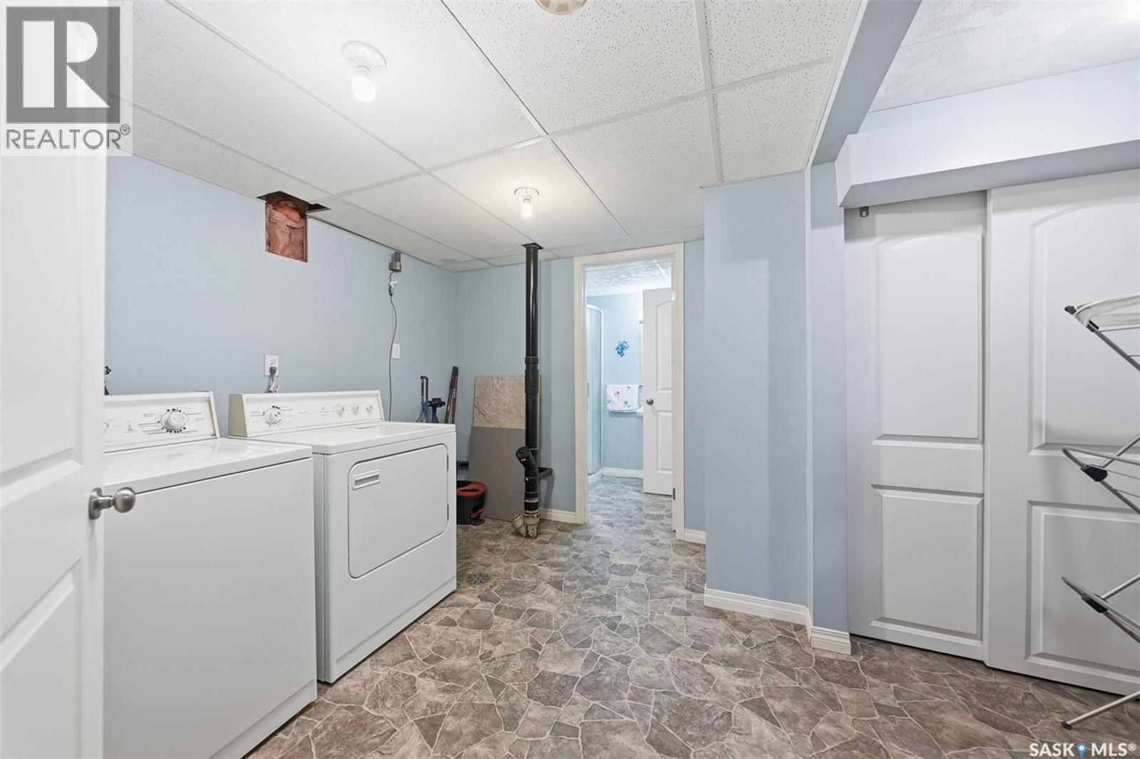 767 22nd STREET E - 24