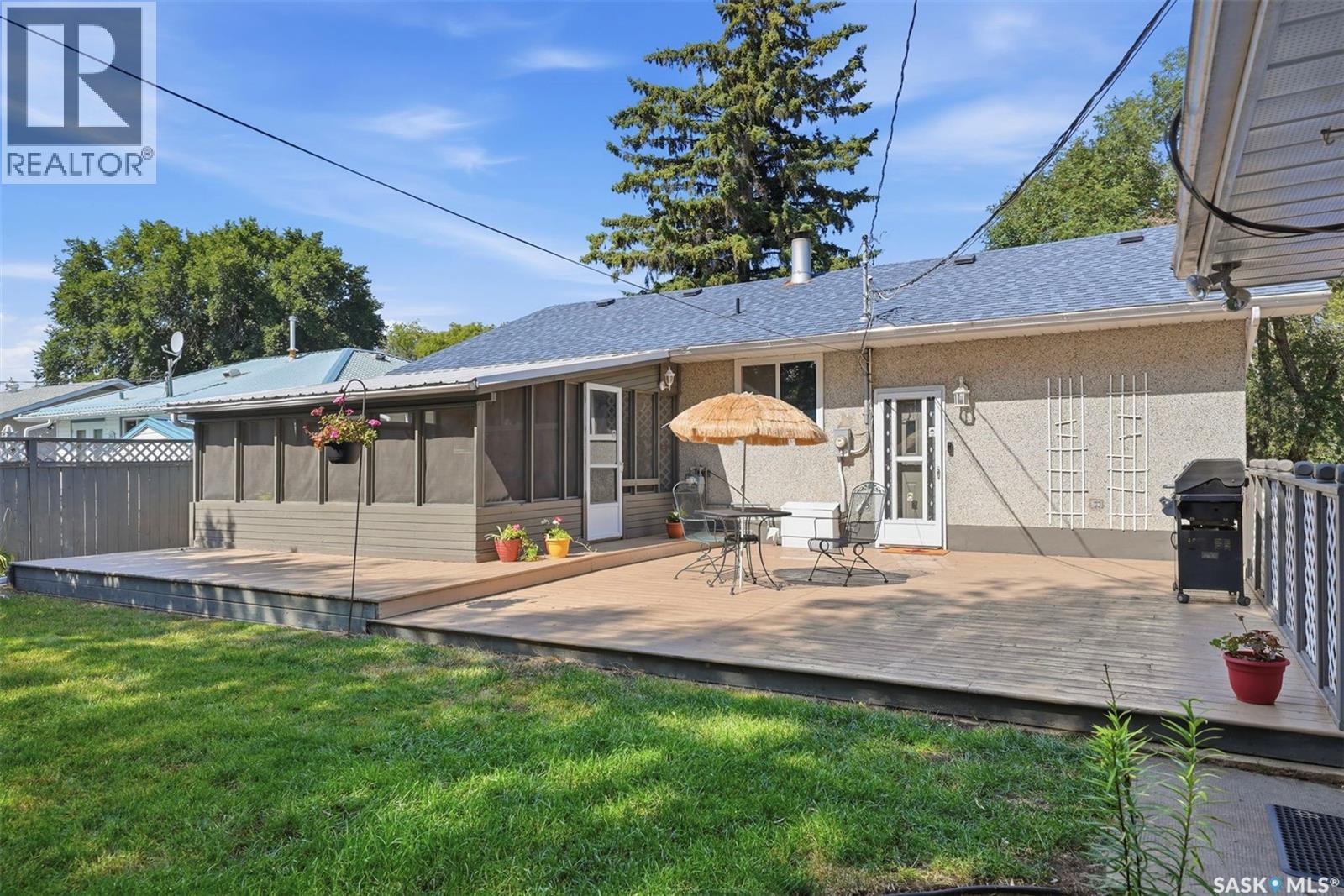 767 22nd STREET E - 39
