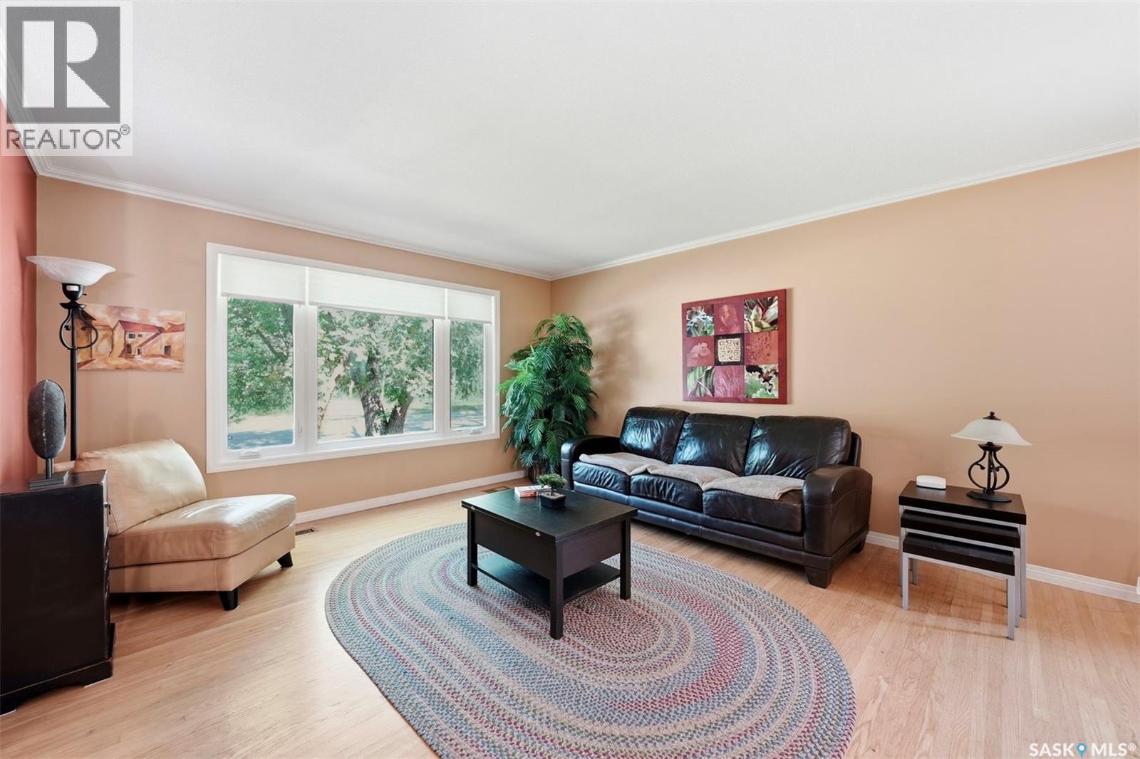 767 22nd STREET E - Image 4