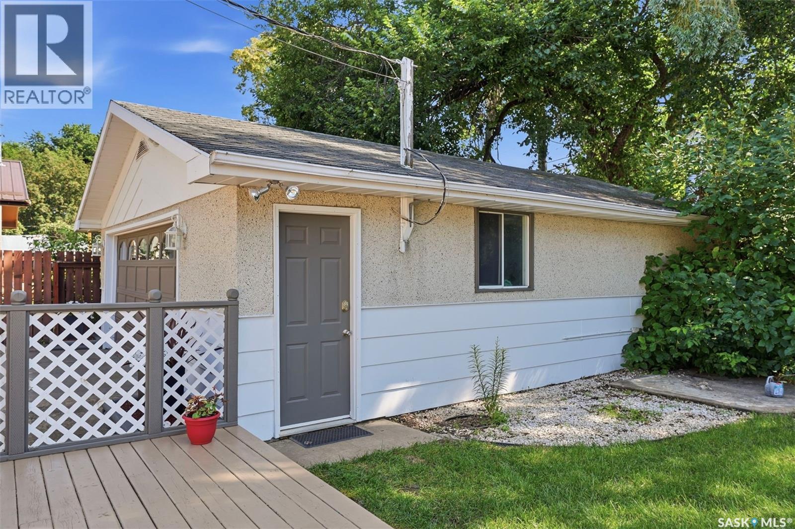 767 22nd STREET E - 40