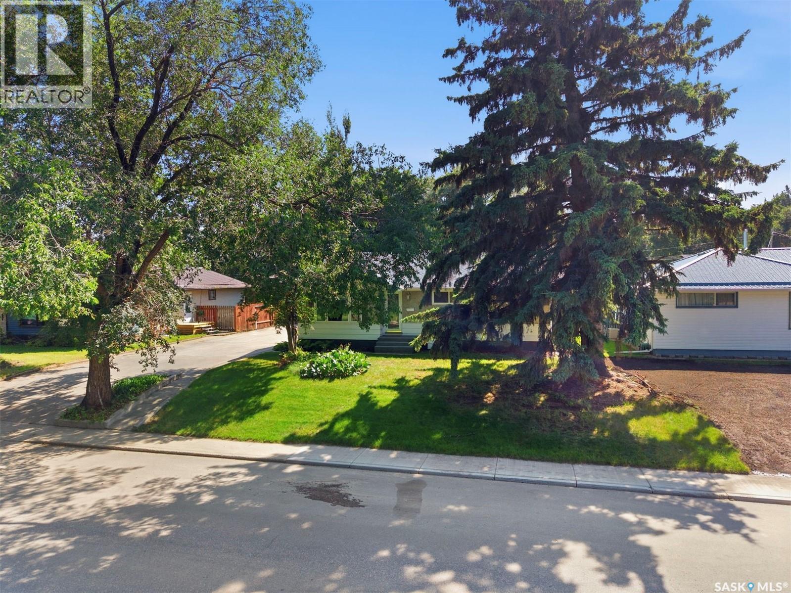 767 22nd STREET E - Image 49