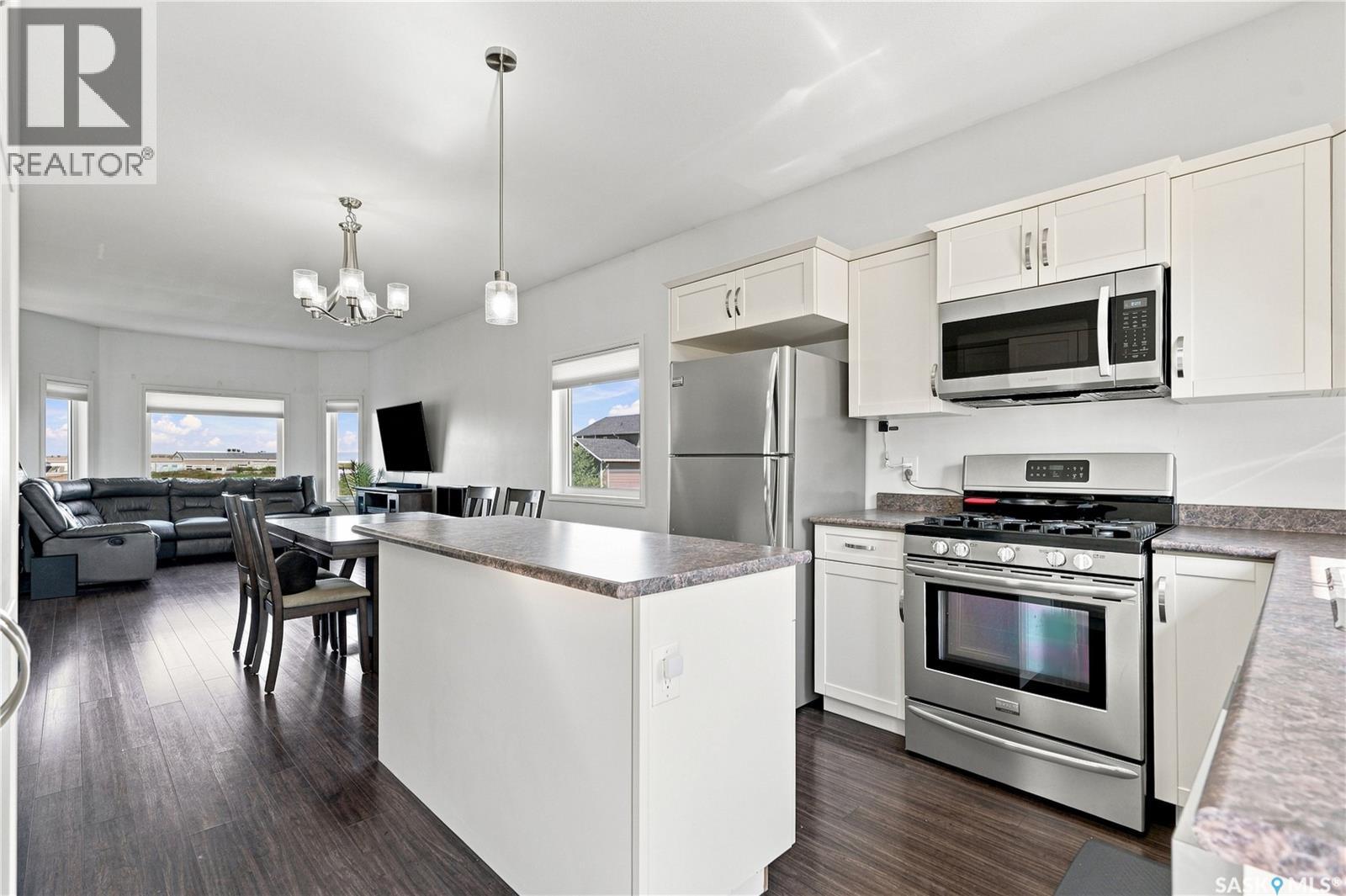 104 McDonald STREET - Image 14