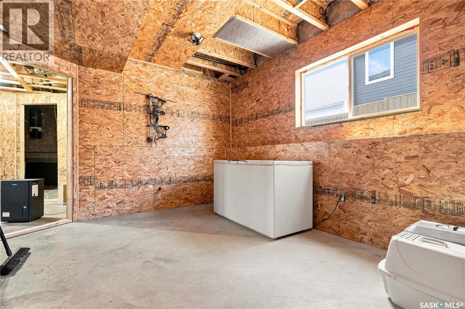 104 McDonald STREET - Image 34