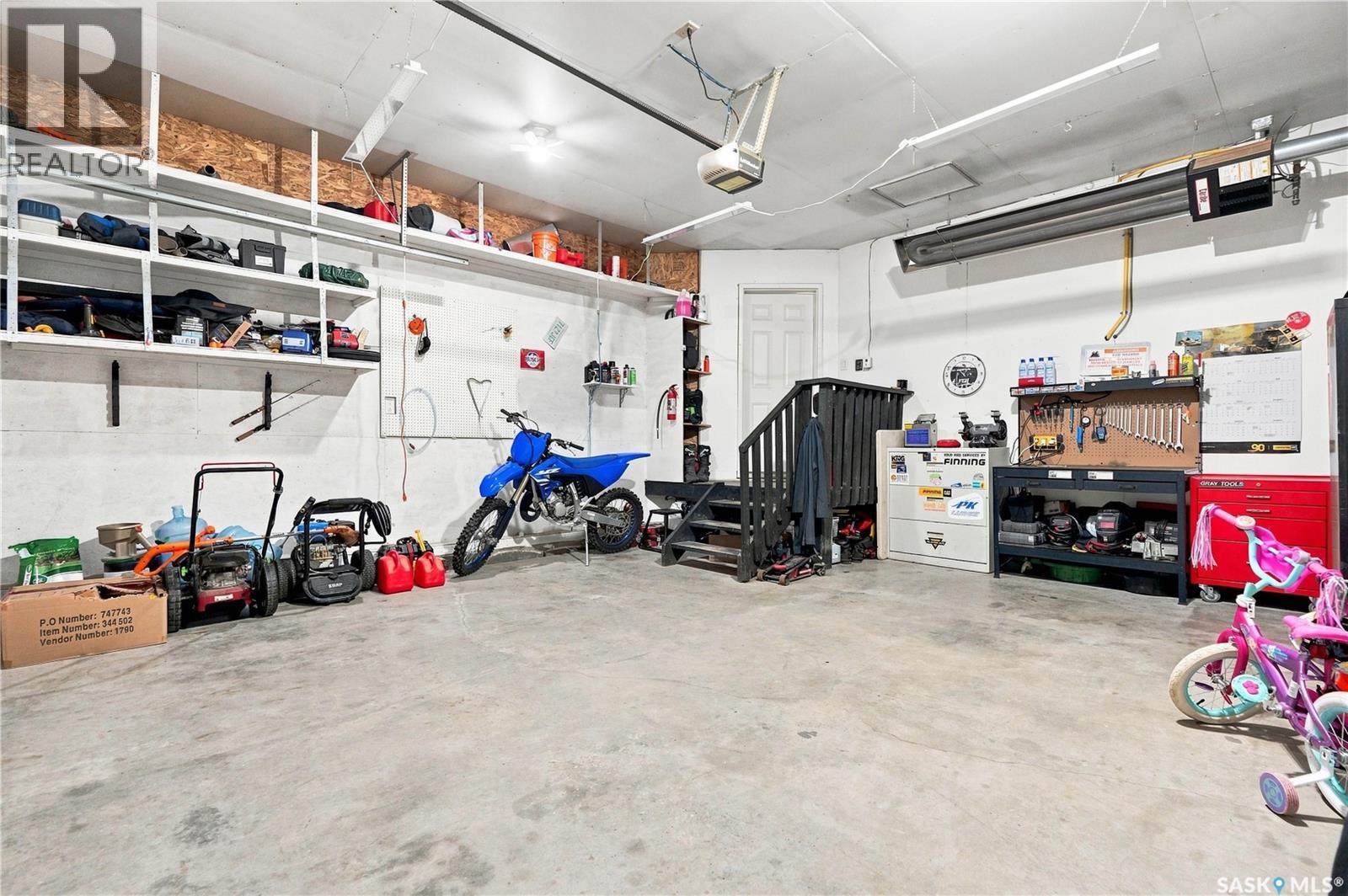 104 McDonald STREET - 40