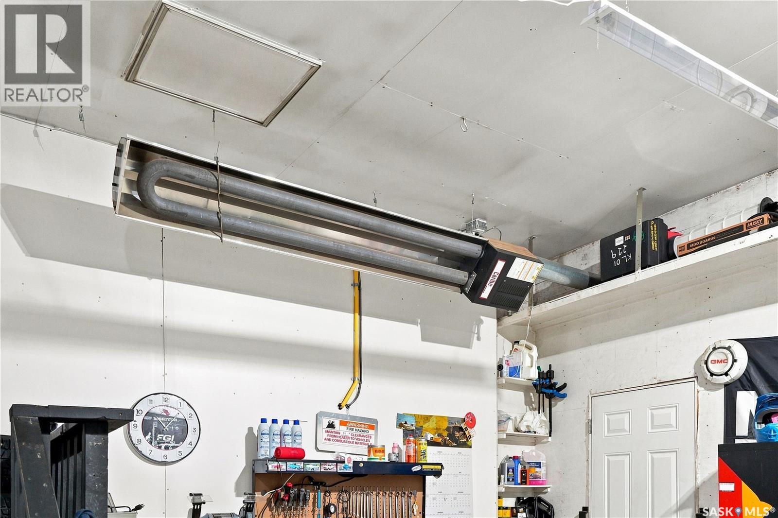 104 McDonald STREET - Image 41