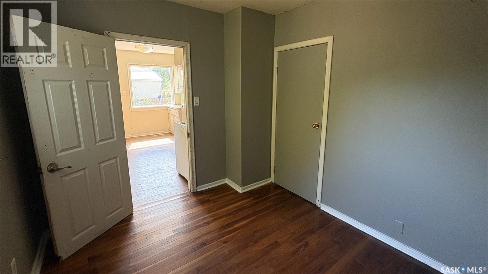 647 ROBINSON STREET - Image 16