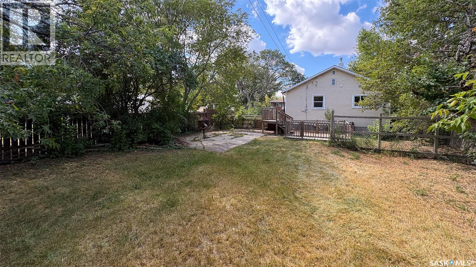 647 ROBINSON STREET - Image 21