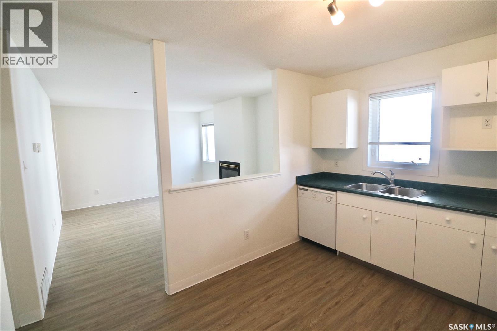 #209 2203 ANGUS STREET - Image 10