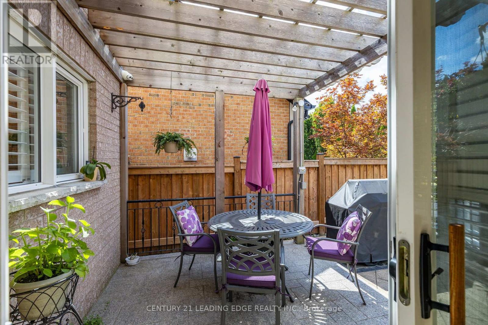 40 ARISTA GATE - Image 36