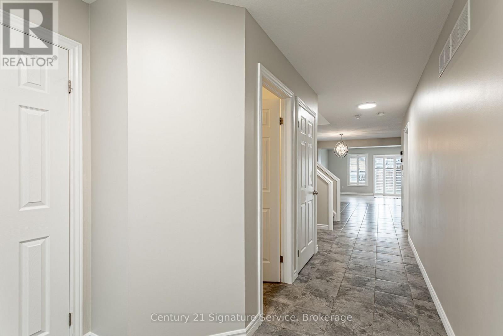 27 FREER DRIVE - Image 6
