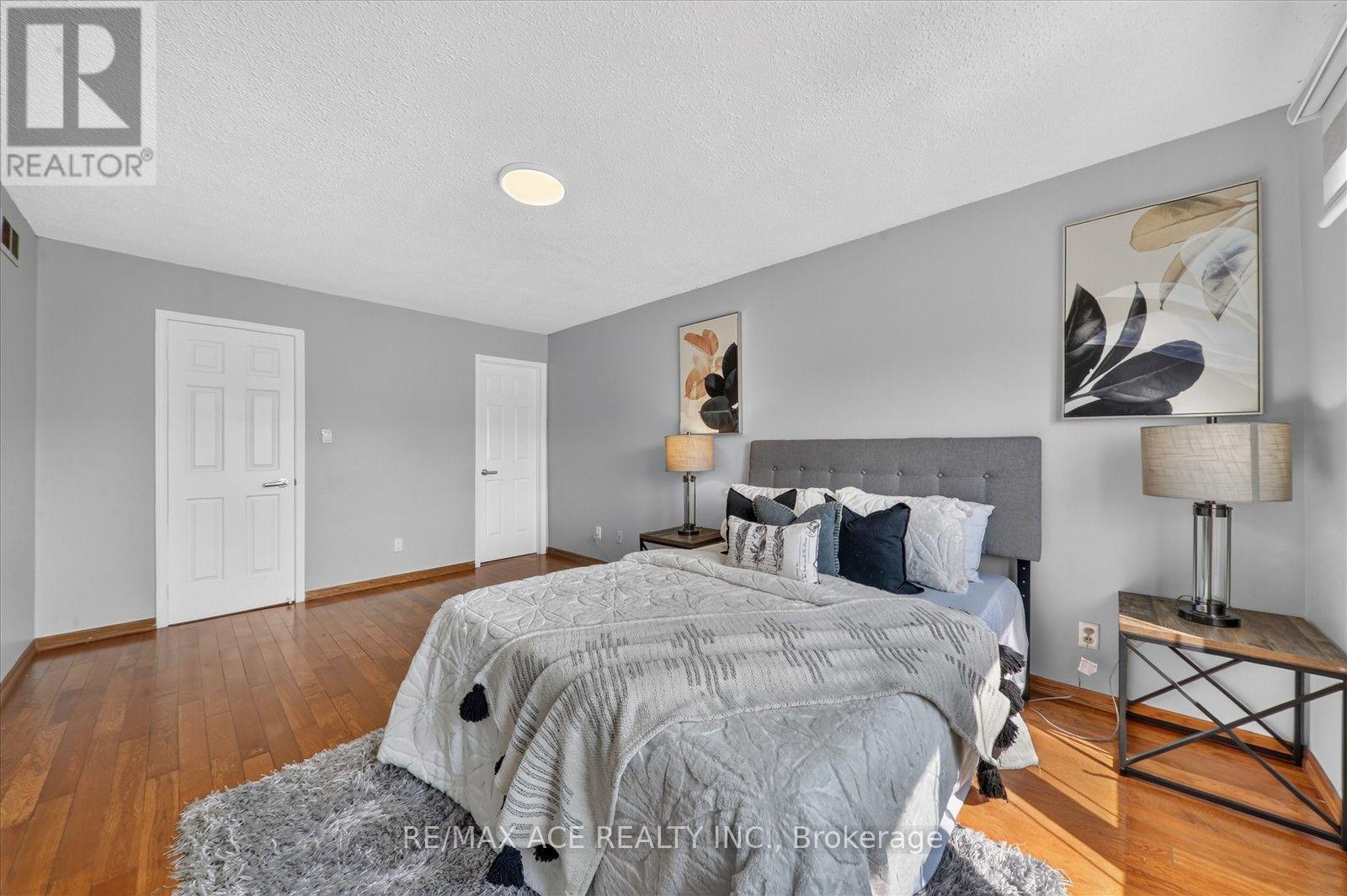 31 VEGA CRESCENT - Image 25