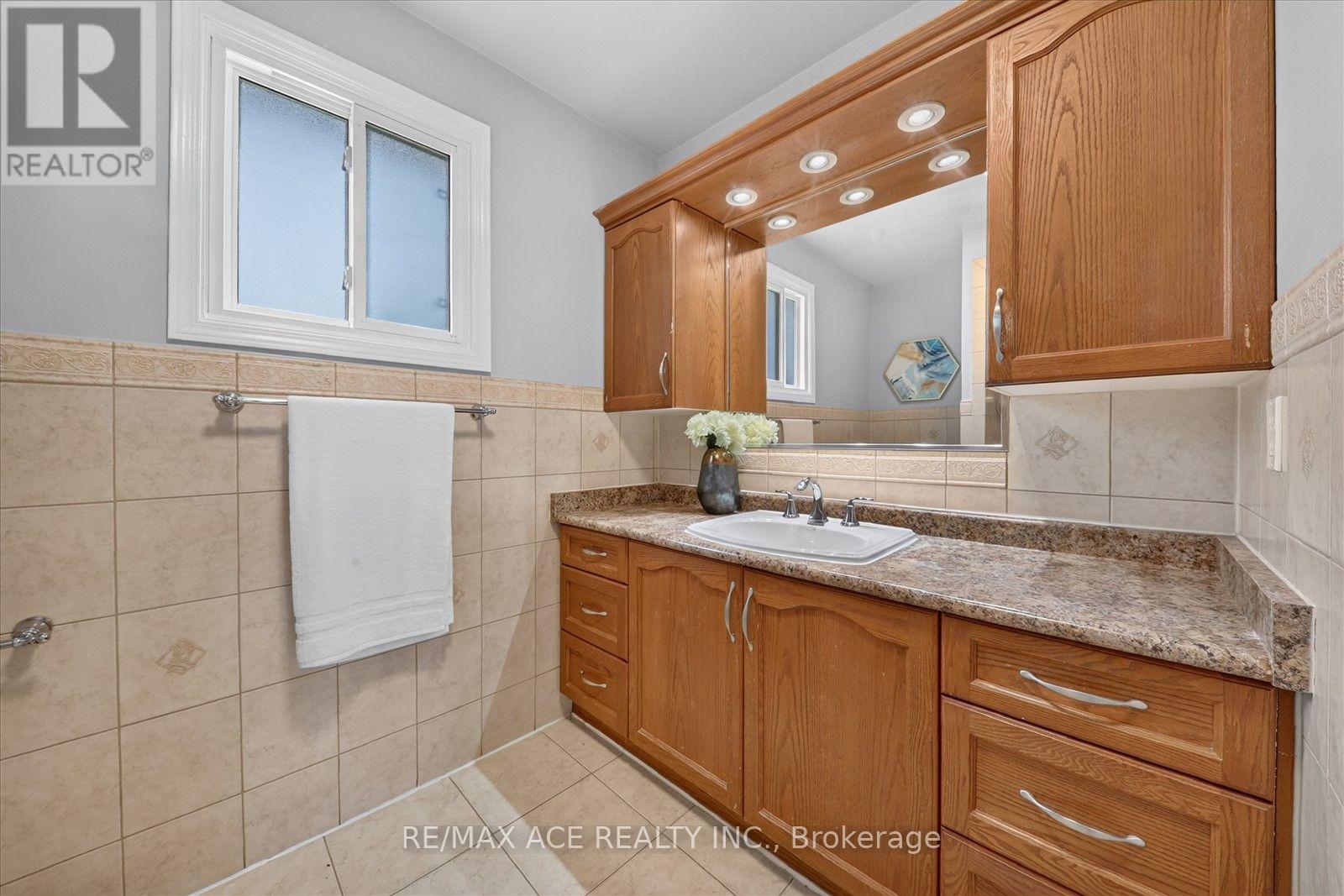 31 VEGA CRESCENT - Image 31
