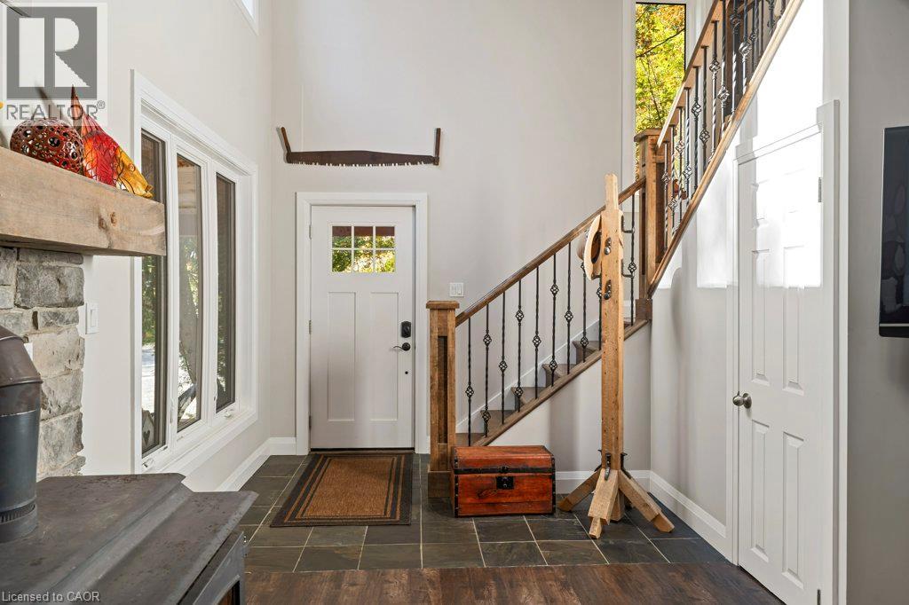 8 15TH Avenue - 10