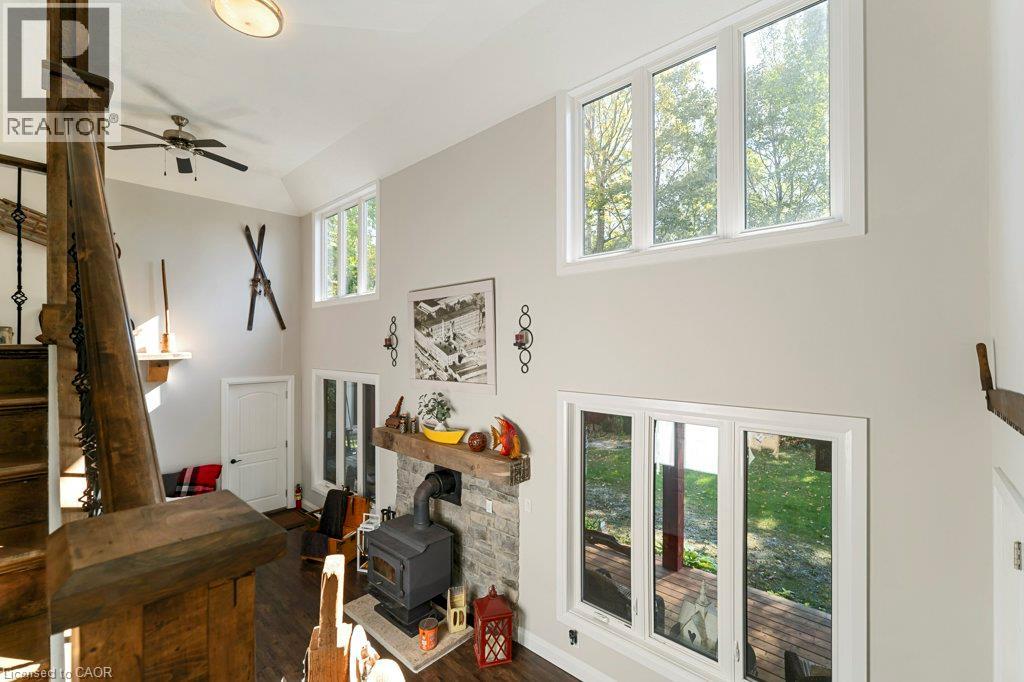 8 15TH Avenue - Image 21