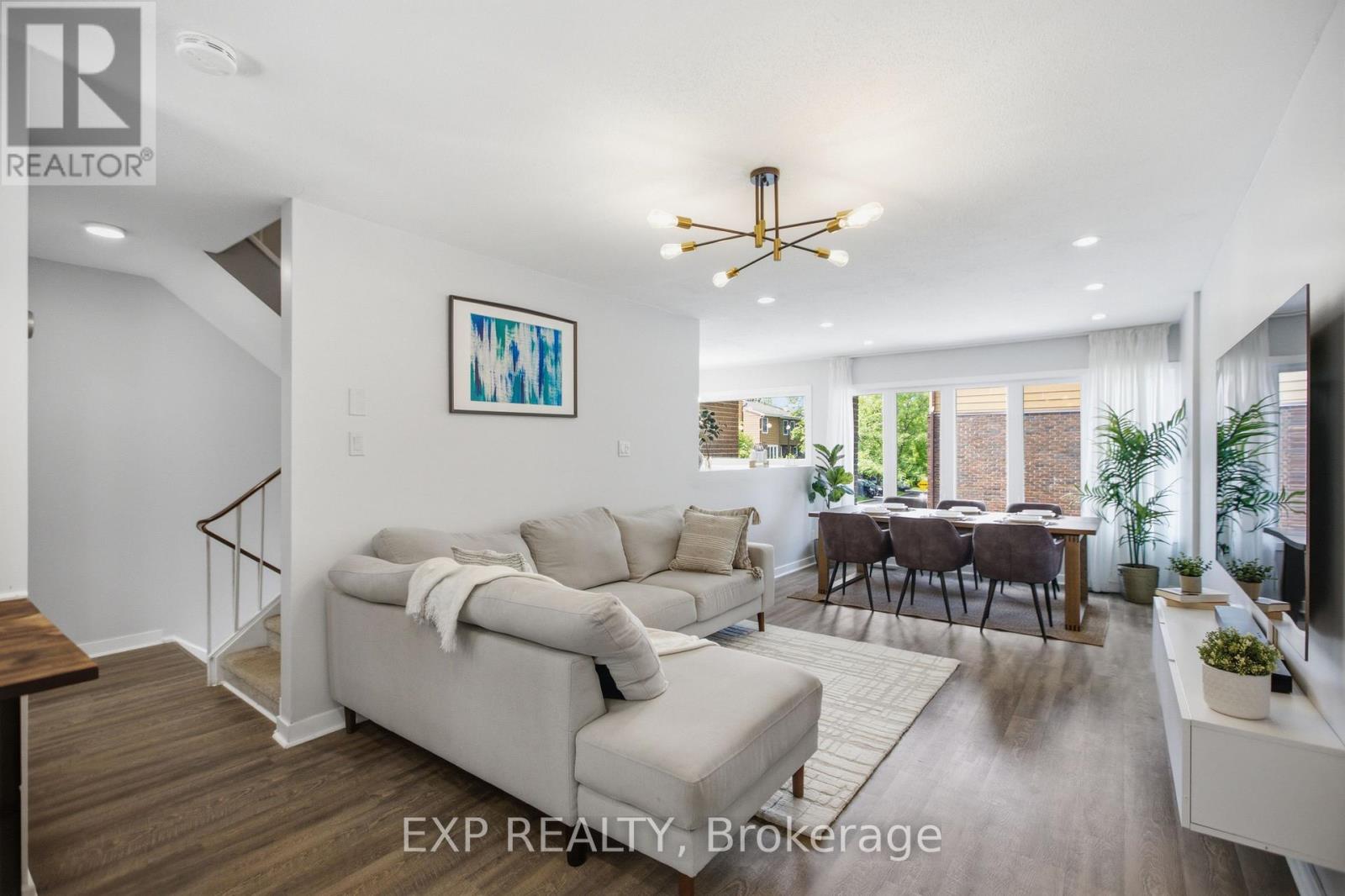2092 ERIC CRESCENT - Image 5