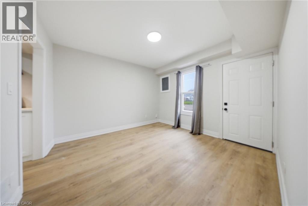 129 DURHAM Street - 4