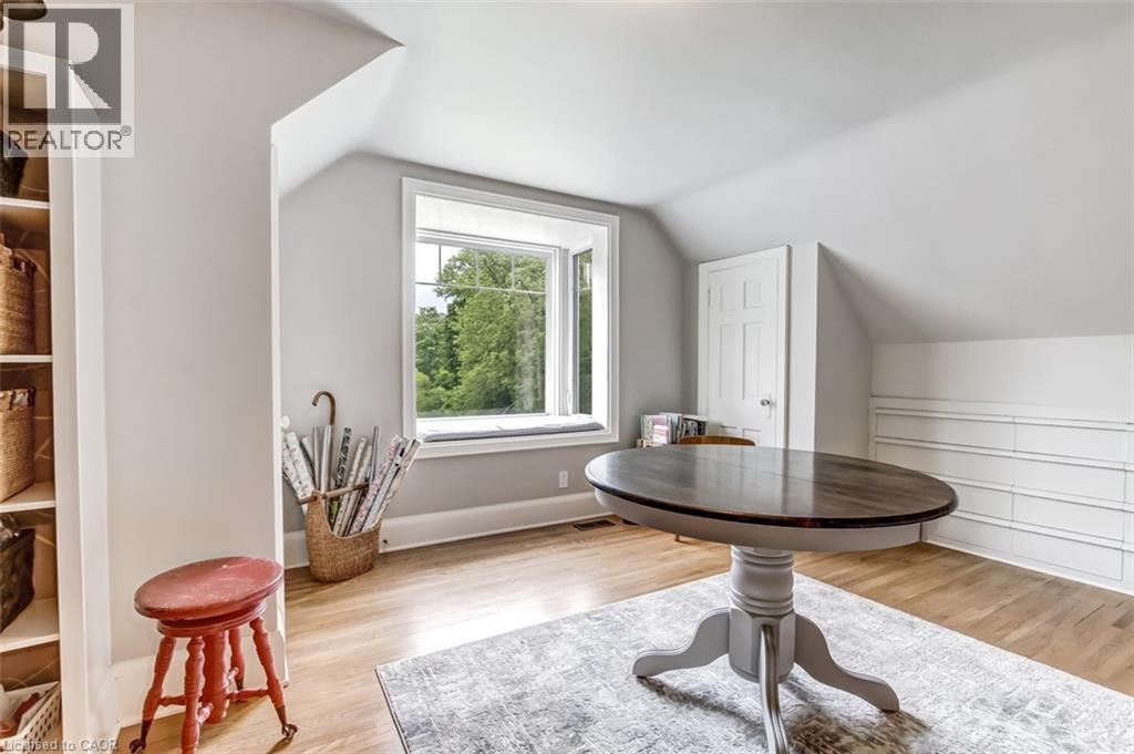 59 DECOU Road - Image 31
