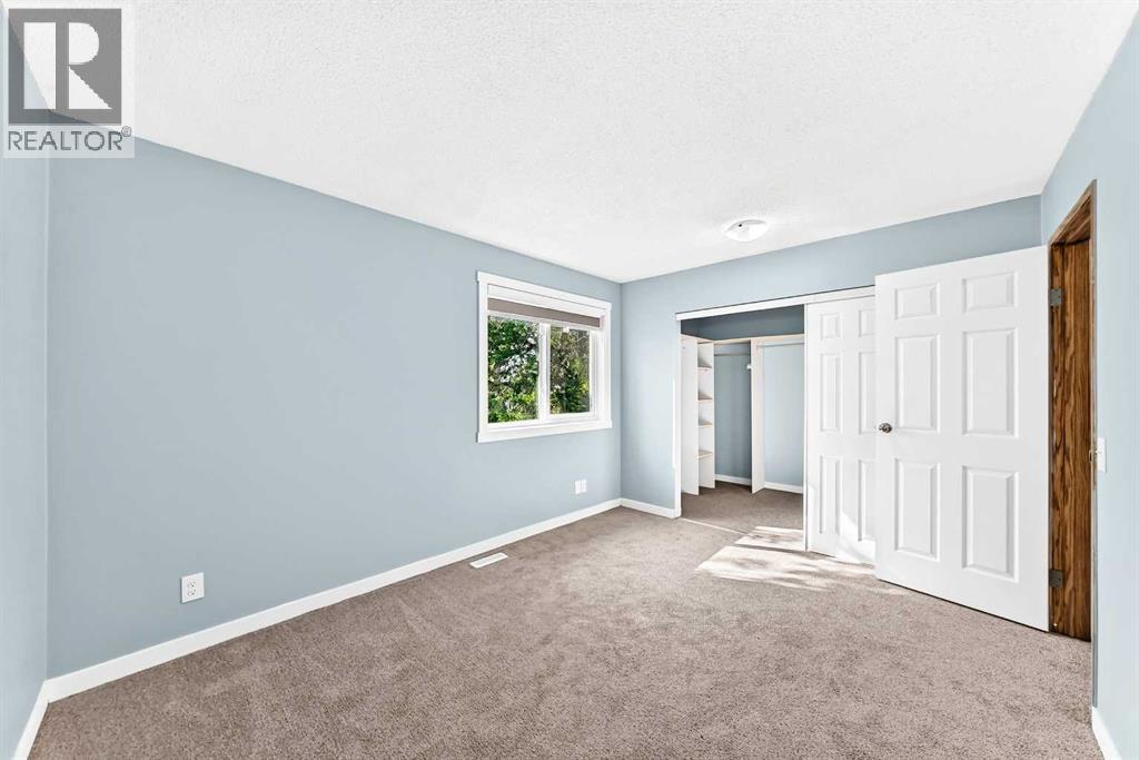 77 Martinbrook Road NE - 18