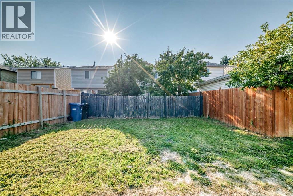 77 Martinbrook Road NE - 44