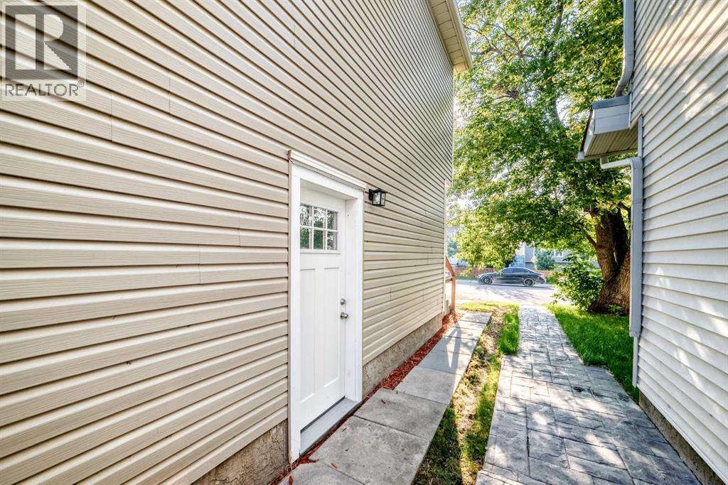 77 Martinbrook Road NE - 46