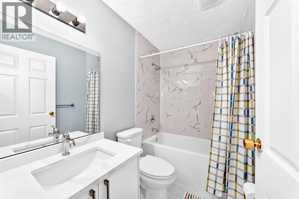 77 Martinbrook Road NE - 30