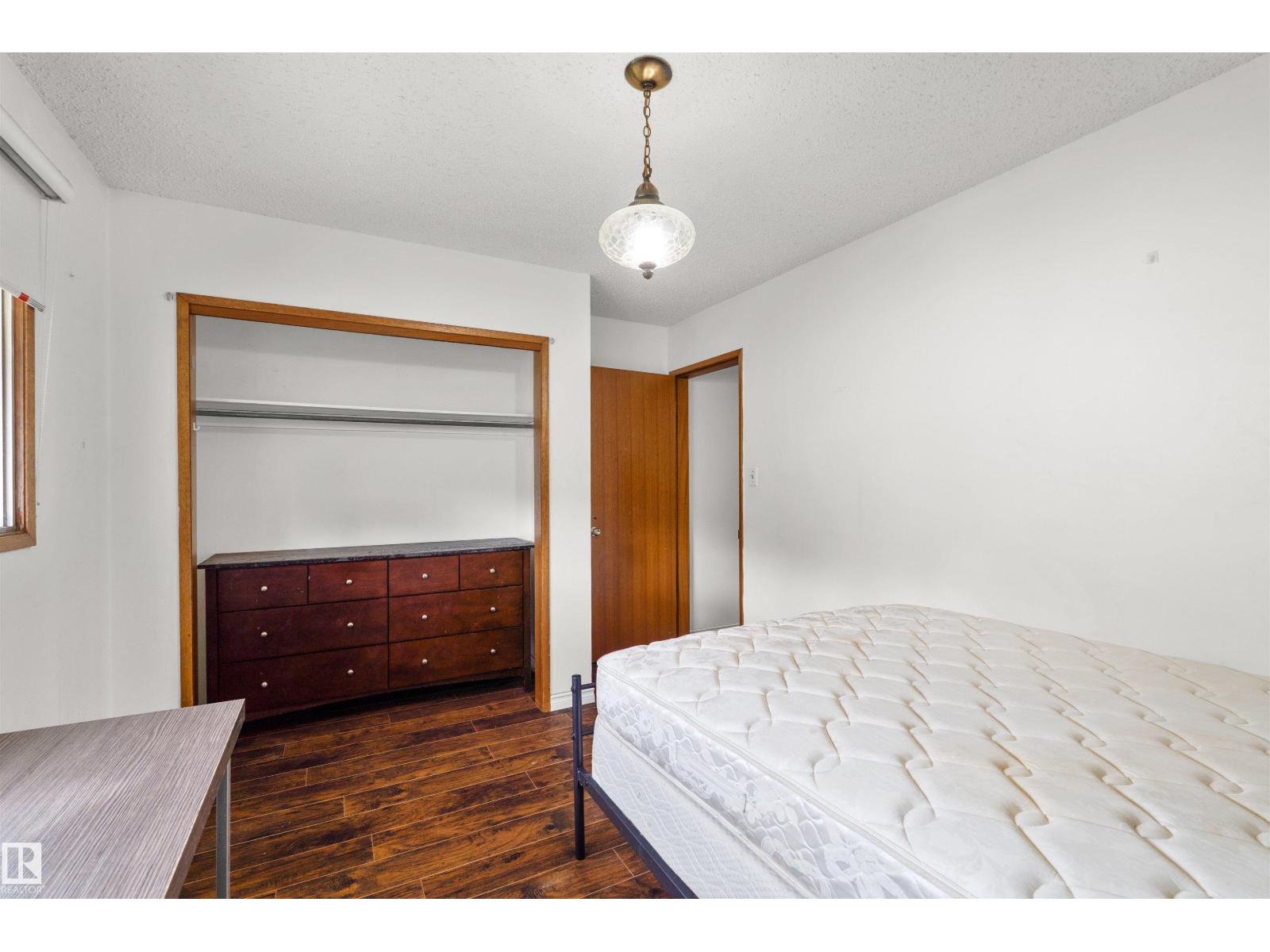 8723 81 AV NW - Image 15