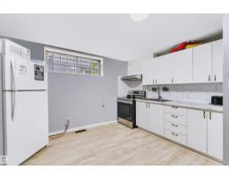 8723 81 Av Nw, Edmonton, AB T6C0W5 Photo 23